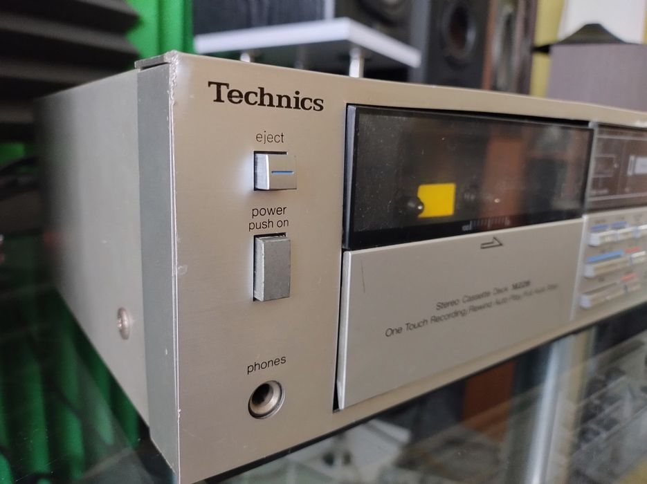 Magnetofon Deck Technics M226