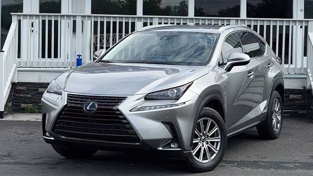 Lexus NX 300h      2020