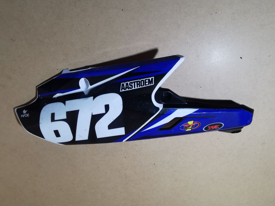 Yamaha yz wr 250 osłona owiewka boczna tyl prawa panel