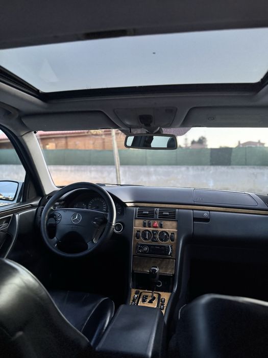 Mercedes E220 CDi Automatica — photo 5