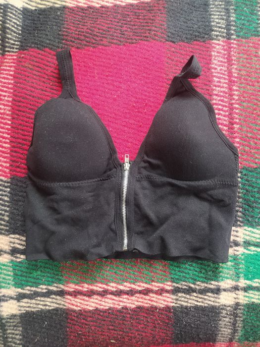 Кроп Топ на  замочку