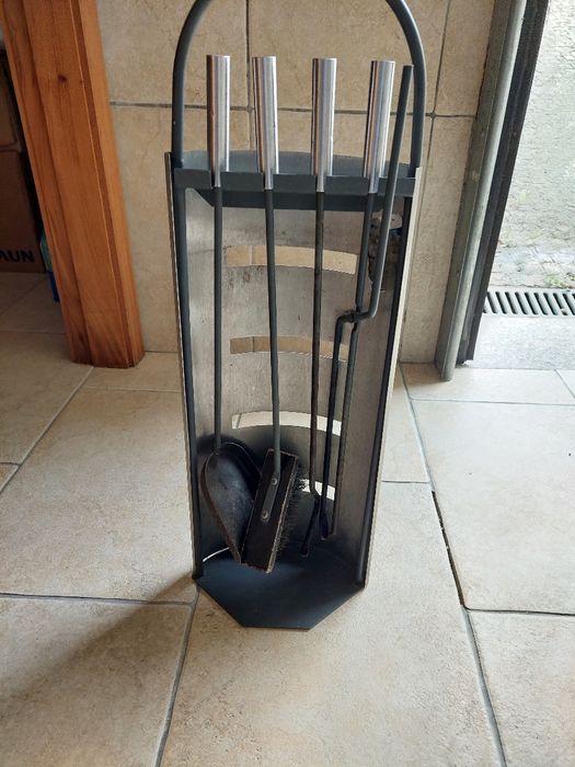 Utensílio para lareira com 4 peças