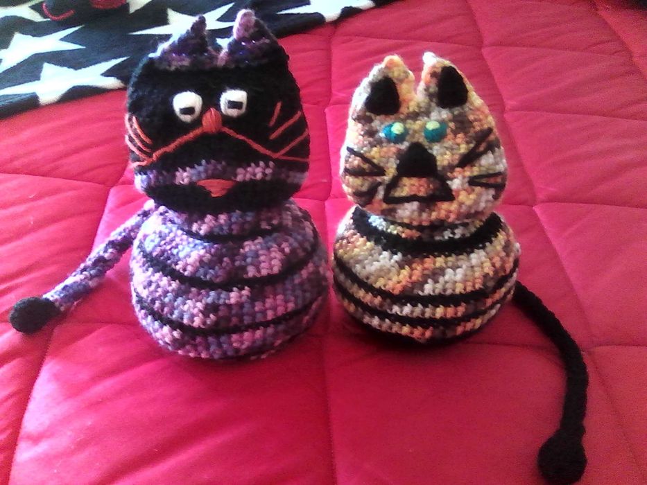 GATOS - BONECOS Amigos do Ambiente, de crochet feitos à mão