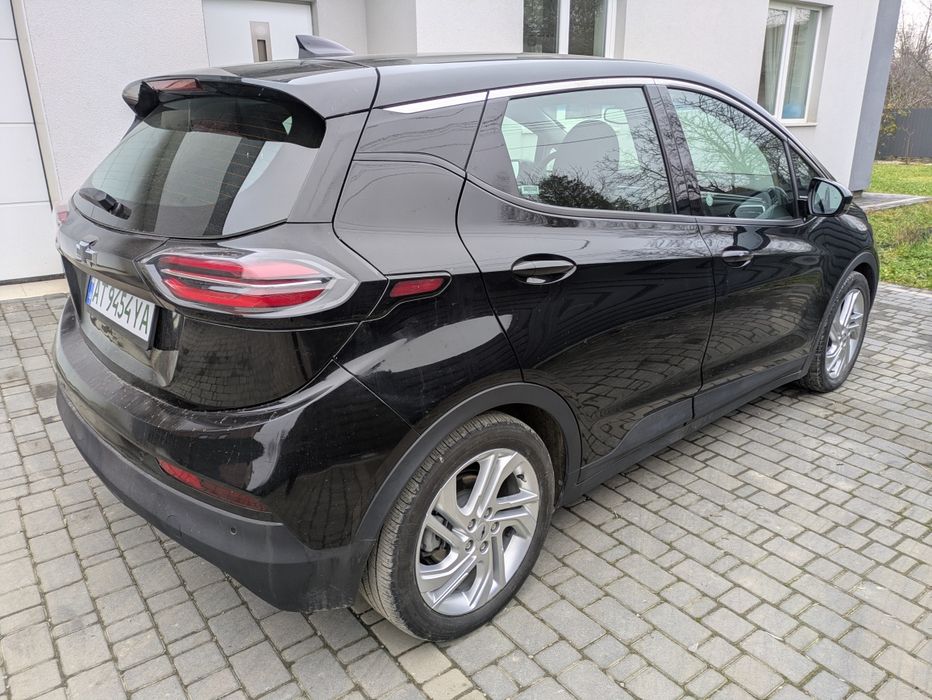 Chevrolet Bolt EV 2LT/Premier 2023 Чорний