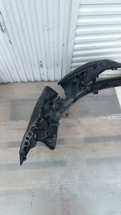 Vendo parachoque de frente Peugeot 308 ano 2021