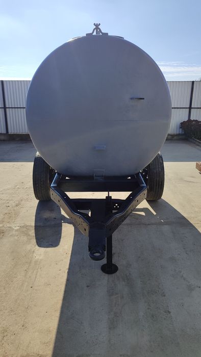 Бочка ємність три куба