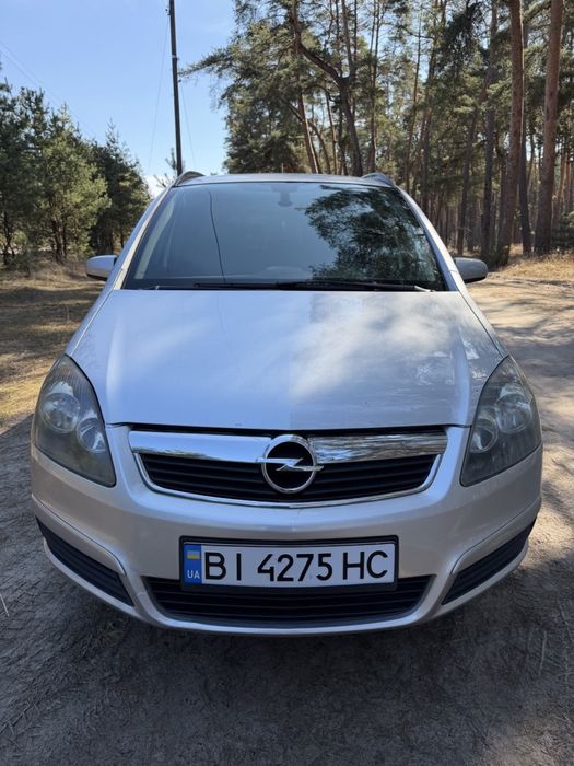 Продам Opel Zafira B