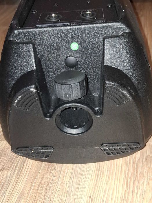 Sprzedam glosnik Behringera cena do negocjaci