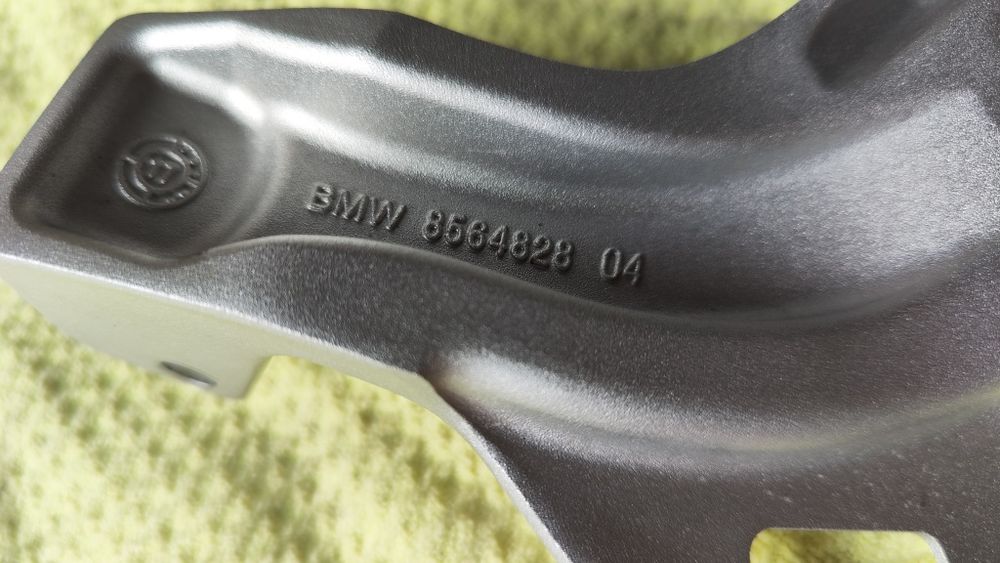 Suportes pousa pés BMW F750 GS / F850 GS