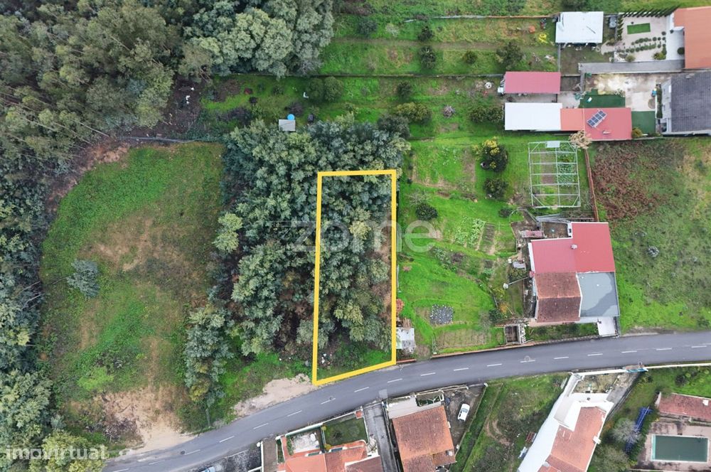Terreno Urbano com possibilidade de construção em S. Martinho do Bi...
