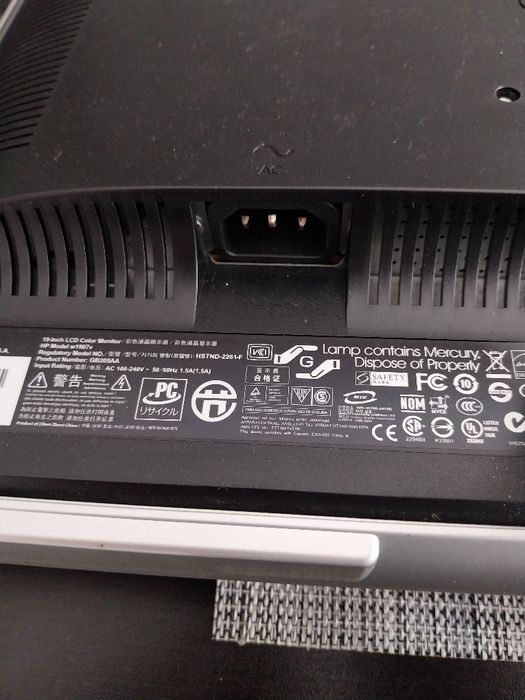 Monitor HP w1907 v
