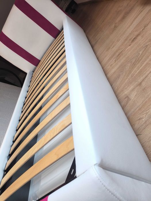 Łóżko młodzieżowe 90x200