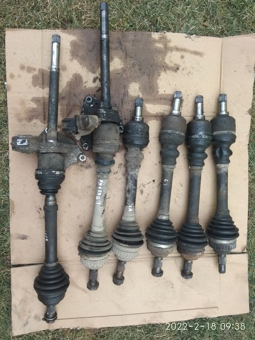 Полуось шруз 1.4 1.9 1.6 2.0 Citroen Berlingo Peugeot Partner Сітроен