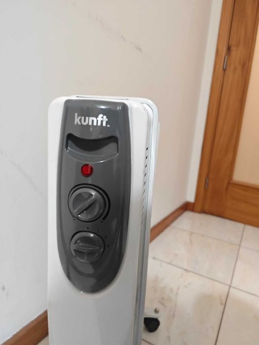 Aquecedor a Óleo KUNFT 2500 W - Branco