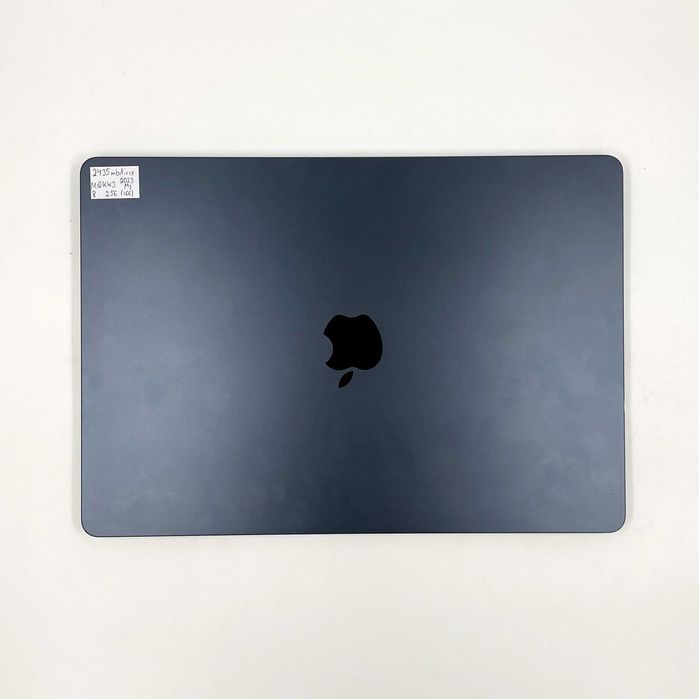 820$ MacBook Air 15" 2023 MQKW3 M2 / 8 GB / 256gb SSD ІДЕАЛ