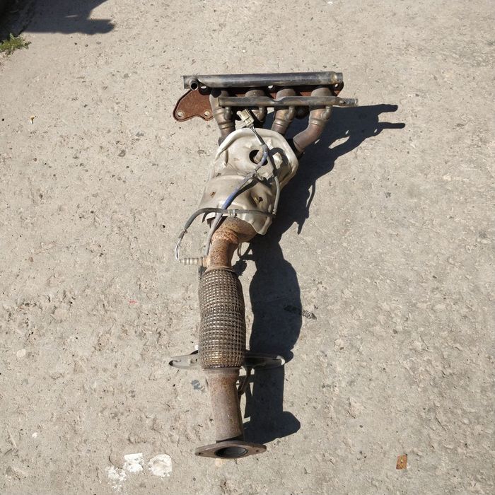 Випускний колектор каталізатор форд фьюжн