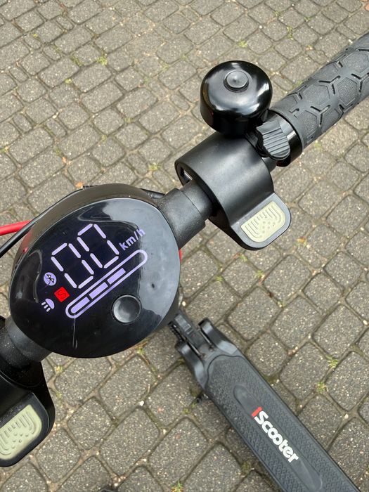 Hulajnoga Elektryczna iScooter M5Pro Jak Nowa
