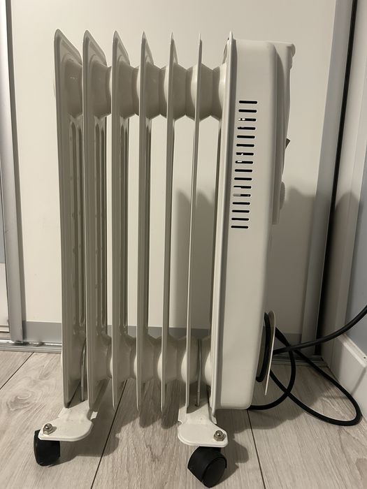 Grzejnik olejowy elek.1500W