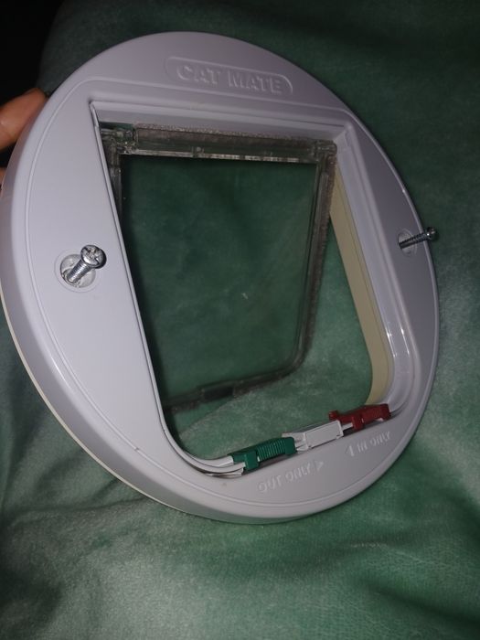 Porta redonda para gatos