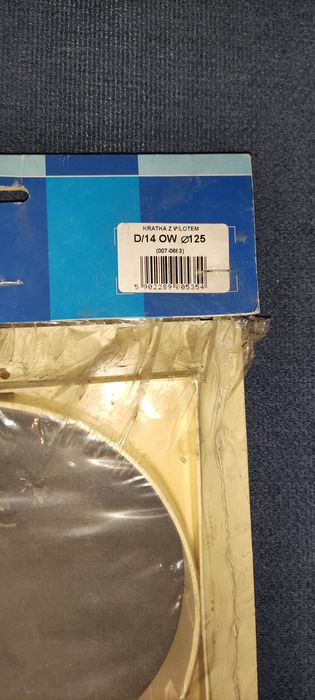 Kratka wentylacyjna i łącznik kanału, plastikowe