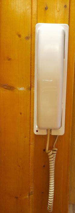 Продам  рабочую трубку для домофона