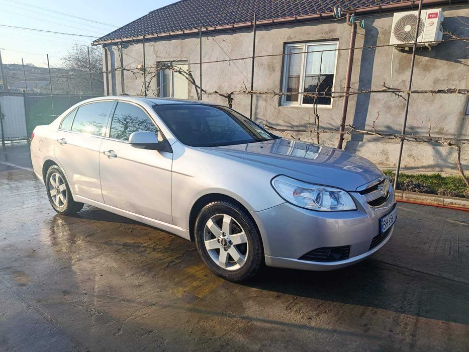 Автомобиль Шевроле Эпико в идеальном состоянии