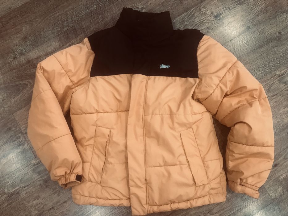 Дутая куртка Pull and Bear размер М