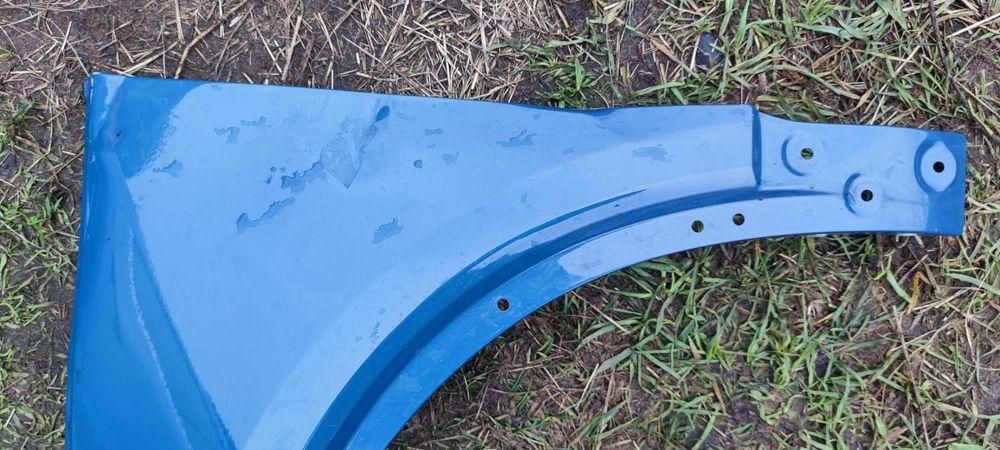 Крило ліве volvo xc40 під ремонт