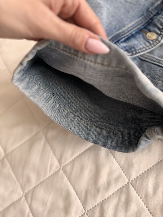 Джинсовий комбінезон із кишенями