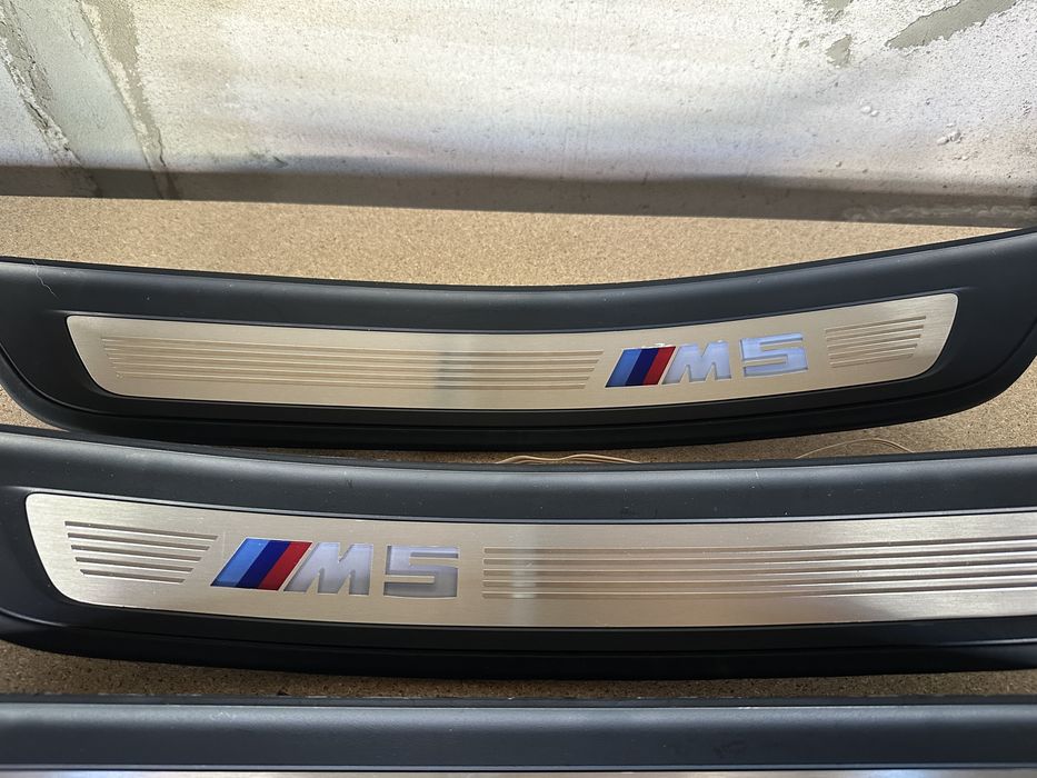 Накладки на пороги bmw m5 f90