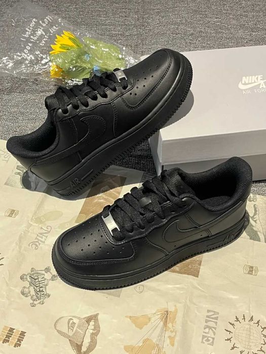 Buty sportowe Nike_Air_Force_1_Low_Supreme_Black R.40