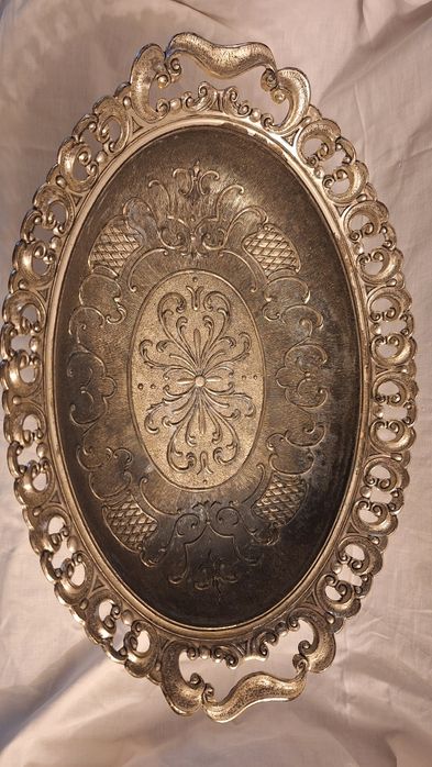 Centro de mesa  ou fruteira/floreira