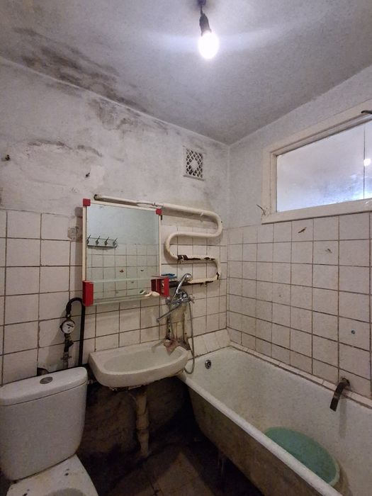 Продаж 2 кім квартири пр. С.Бандери