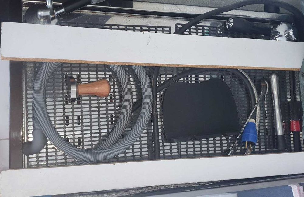 Продам професійну кавомашину La Cimbali M34