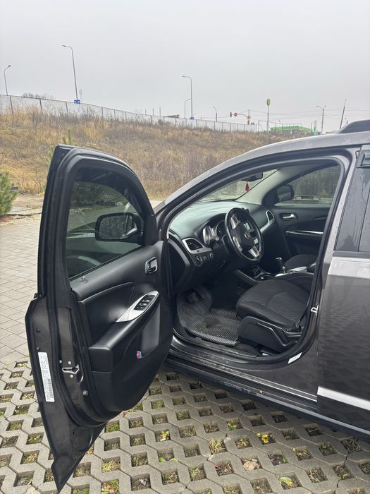 Додж Джорней 7 місць