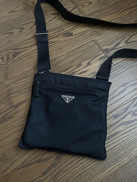 Сумка через плече prada