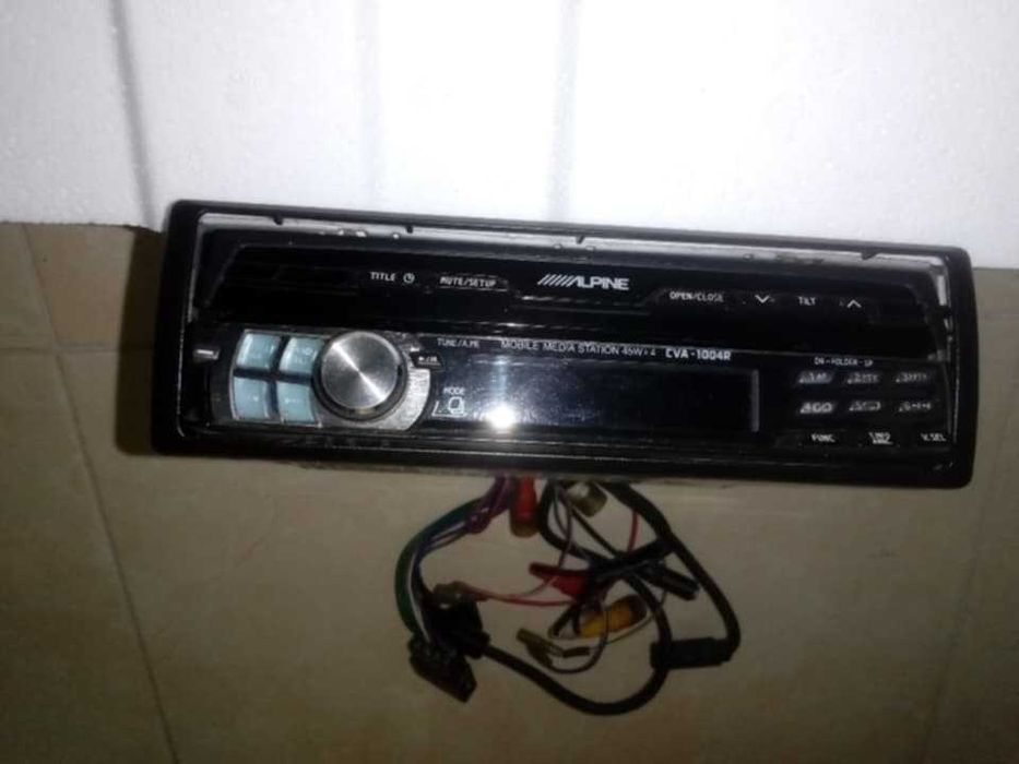 radio automovel alpine cva 1004R