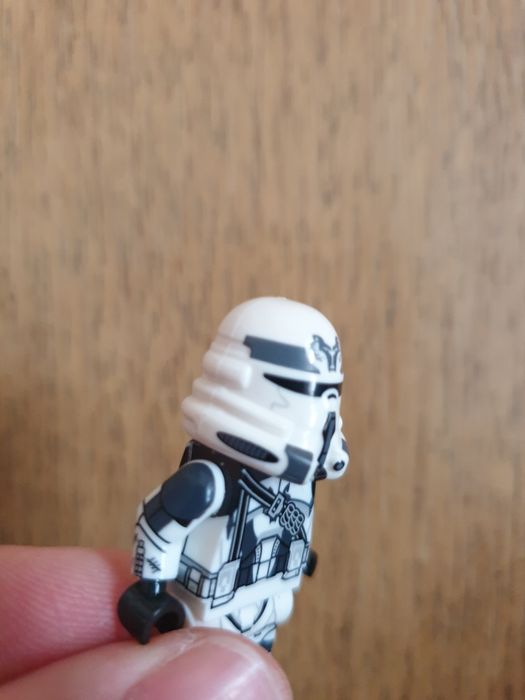 Custom hełm Airborne 104th Battalion Wolfpack Phase 2 GCC lego star wa