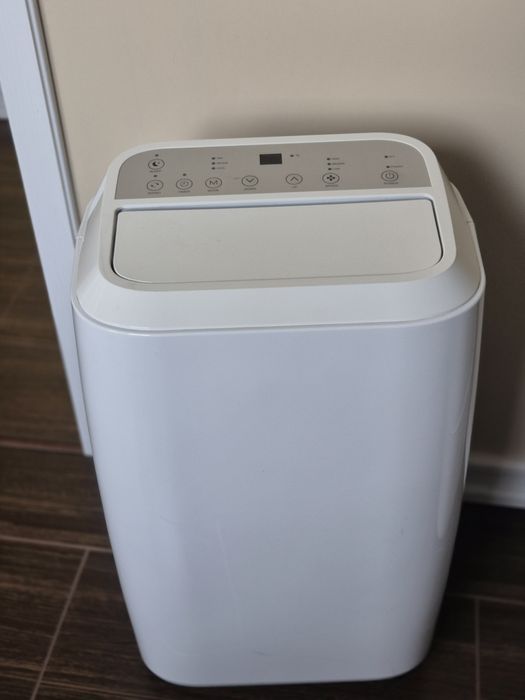 Klimatyzatory przenośne 2 sztuki