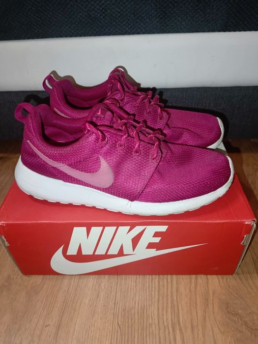 Buty Nike Roshe one r.39 wkładka 25 cm
