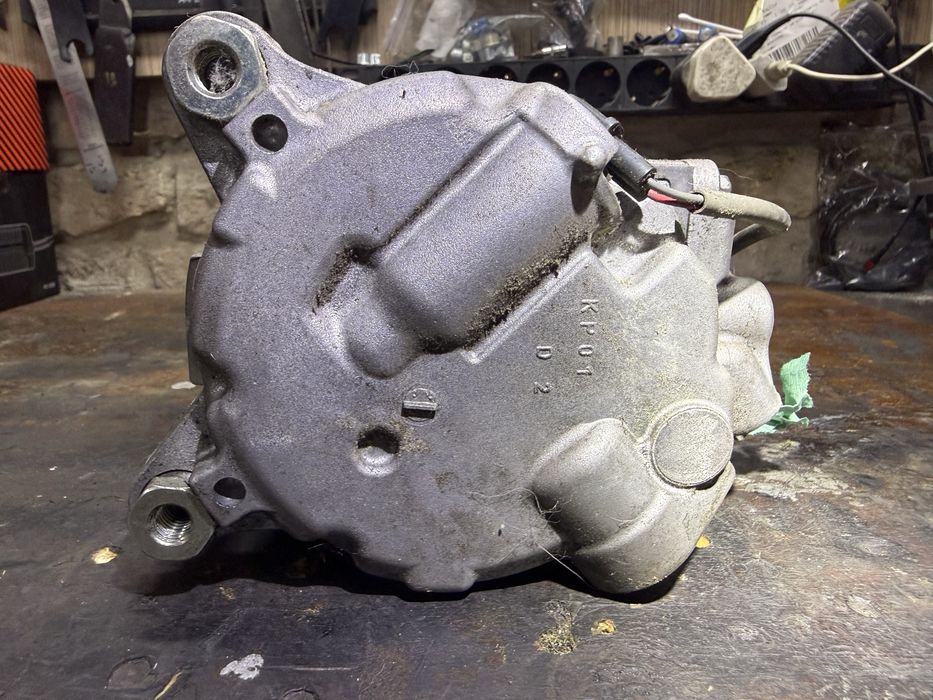 Компрессор кондиционера BMW F30 n20/n26