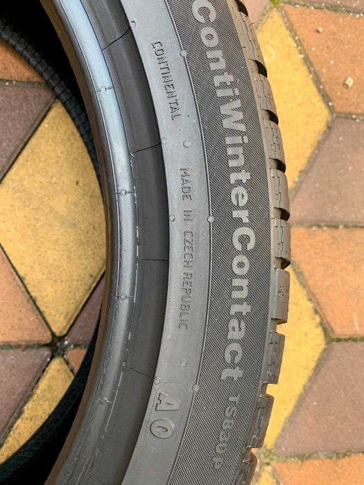 235/45 R19 99V XL Continental ContiWinterContact TS830P / Зимові