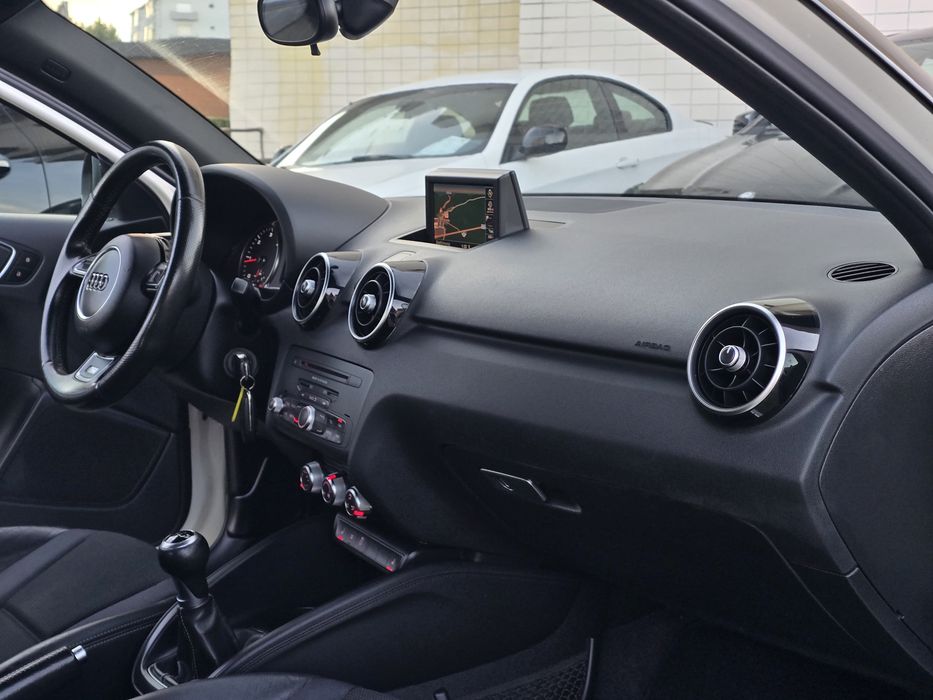 AUDI A1 SPORTBACK S LINE 1.6TDI 105CV