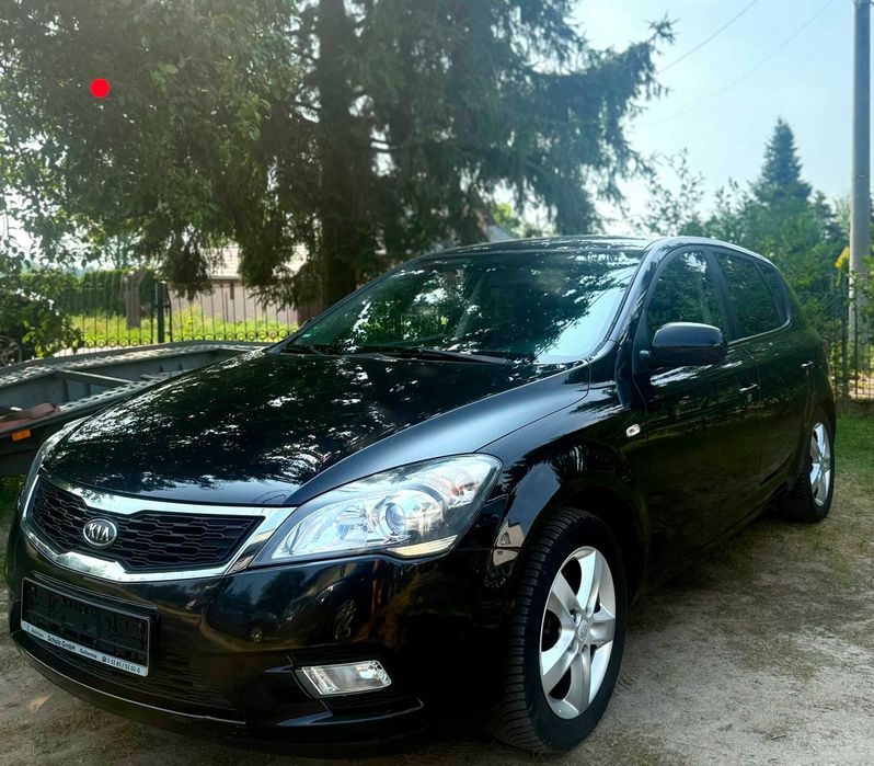 Kia ceed 2010rok  1.6 benzyna 150tyś