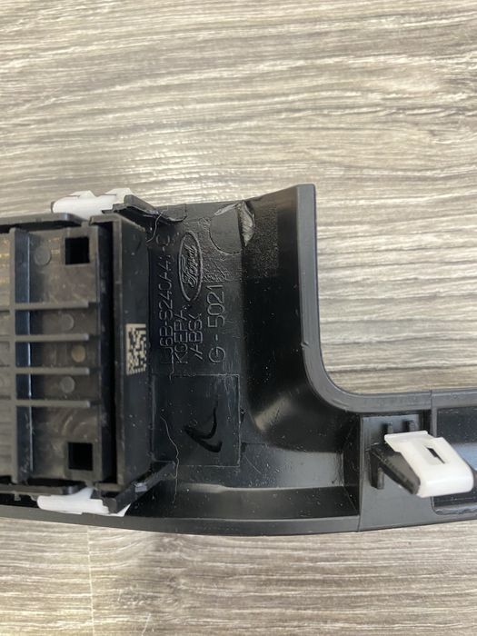 Блок керування склопідйомників з кнопками Ford escape 2023-2025