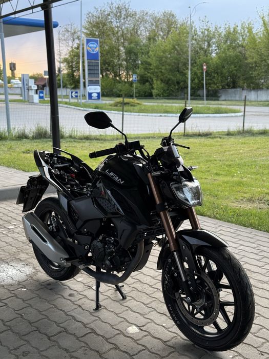 Lifan kps 200 чорний