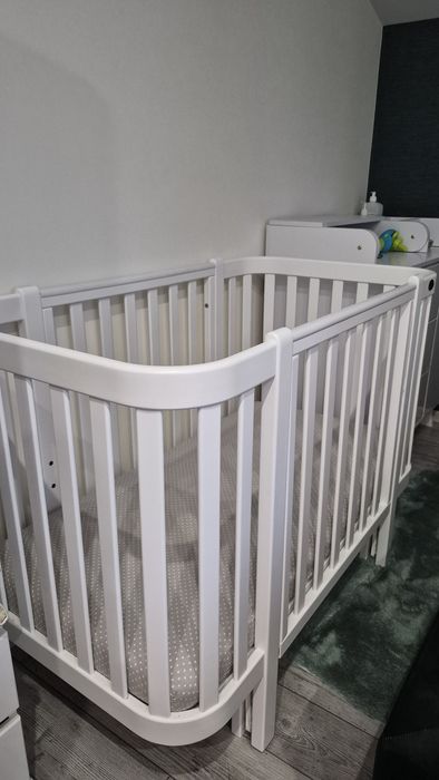 Продам дитяче ліжечко Angelo