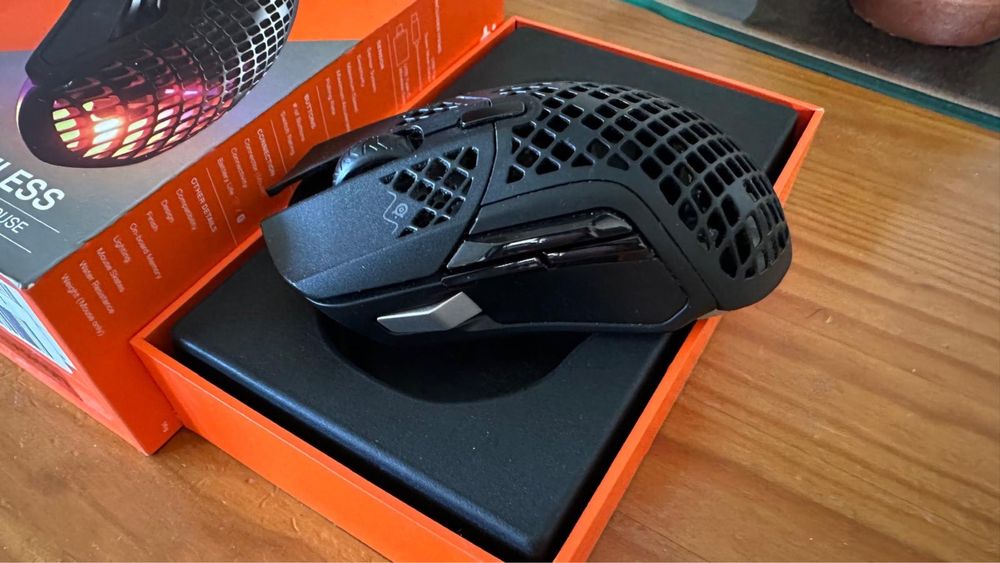 Rato Steelseries aerox 5 wireless