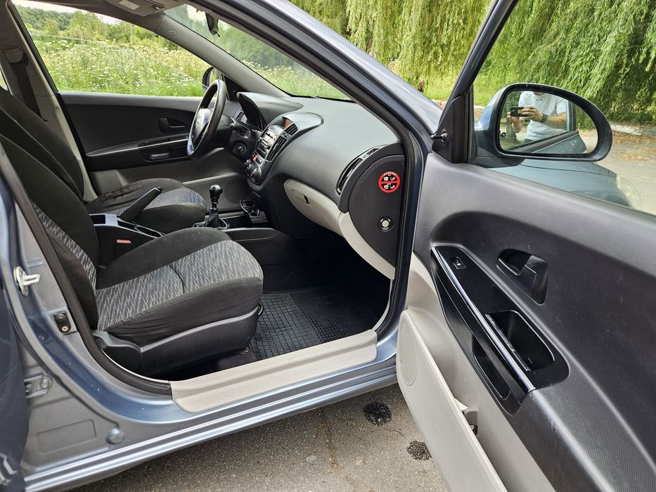 Kia Ceed 2007 рік 1.6 дизель для військових