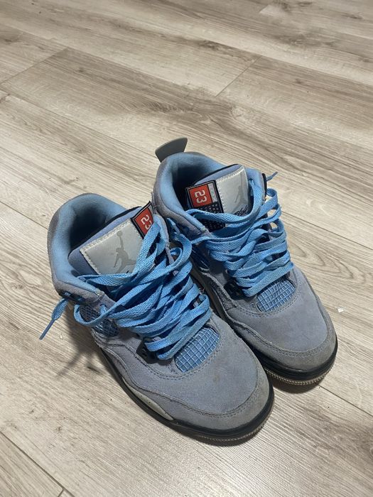 Кросівки Jordan4